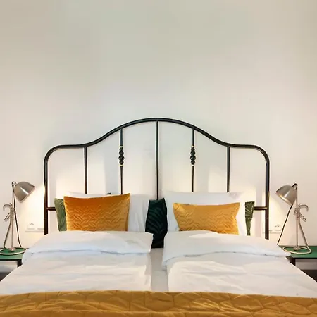 Elite Center Deluxe Lägenhet *